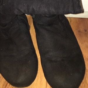 Black cross over boots